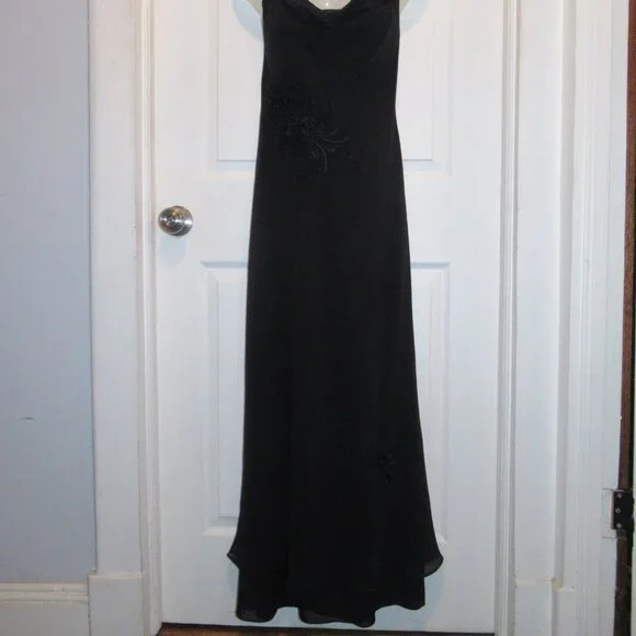 Adrianna Papell Black Chiffon Gown Floral Applique Beads EUC Whimsigoth Cowl - Picture 13 of 16